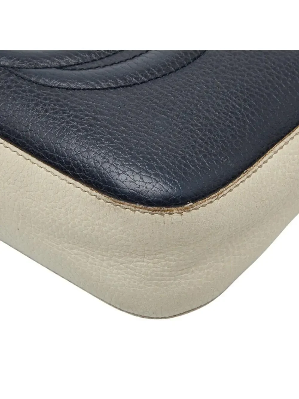 Gucci Soho Disco Crossbody Bag Leather #273949G74B - Picture 4 of 9